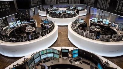 Avrupa borsaları 'Savaş ve enflasyon' kıskacında: Endeksler günü ekside kapattı