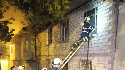 İncili Çeşme Mahallesi’nde ev yangını faciası