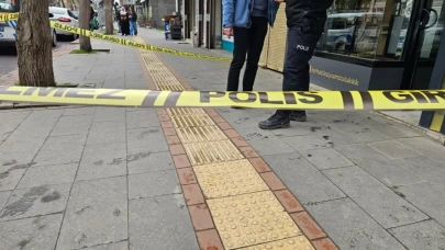 Çarşaf giyen soyguncular esnafı vurup kaçtı!