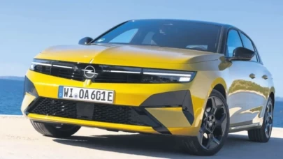 Opel 10 yıl sonra Paris’te