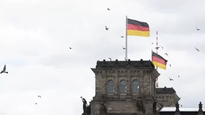 Almanya'nın Bavyera eyaletindeki yerel seçimlerde iki Türk kökenli aday belediye başkanı oldu