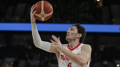 12 Dev Adam Sırbistan'ı İstanbul'da devirdi