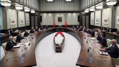 Beştepe’de kritik zirve: Kabine Orta Doğu gündemiyle toplanıyor!