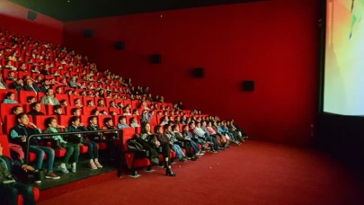 Hz. Muhammed’in hayatını anlatan film geliyor