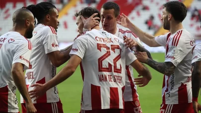 Antalyaspor sahasında farklı kazandı: Eyüpspor’a 3 gol