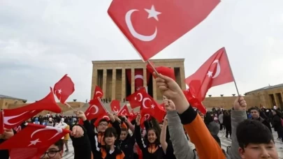 23 Nisan 2026 resmi tatil mi? Hangi güne denk geliyor, yarım gün mü?