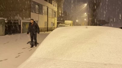 Kars Sarıkamış'a kış geri döndü!