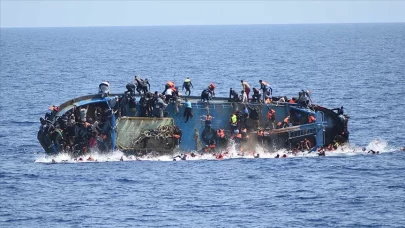 Arakanlı Müslümanları taşıyan tekne alabora oldu: 250 kayıp