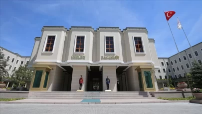 İçişleri Bakanlığı'ndan tekne yangınına ilişkin açıklama