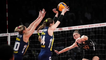 Sultanların savaşı son maça kaldı! Fenerbahçe'den müthiş geri dönüş