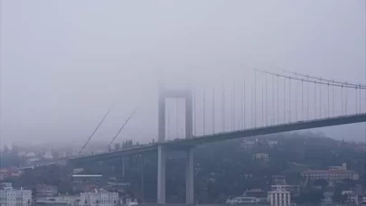 Binaların çatıları görünmez hale geldi