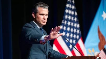 ABD'den İran'a tehdit: 'Kötü bir seçim yaparlarsa bombalar yağacak'