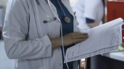 Aile hekimliğinde büyük değişim! Yeni yönetmelik Resmi Gazete’de yayımlandı