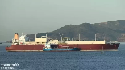 Hürmüz Boğazı’nda kritik duraklama: İki LNG tankeri geri döndü