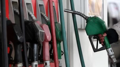 Savaşın faturası halka kesildi! Benzine %42, motorine %55 zam
