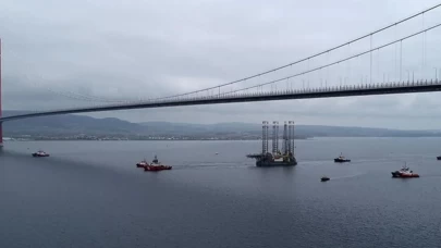 Çanakkale Boğazı'nda tanker alarmı: Trafik çift yönlü durduruldu