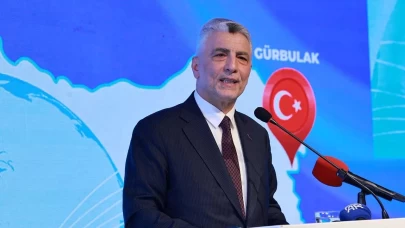 Bakan Bolat, yenilenen Gürbulak Gümrük Kapısı'nın açılışını yaptı