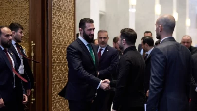 Hakan Fidan’ın da katıldığı üçlü zirvenin ardından Zelenskiy'den flaş açıklama