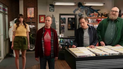 Stuart Bloom için her şey yeni başlıyor