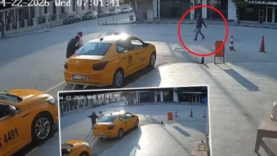 Satırla önüne gelene saldırdı! Taksici yaşadığı dehşeti anlattı: 'Kellem gidiyordu'