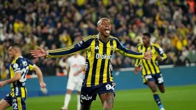 Fenerbahçe'de Talisca 16. golünü attı!