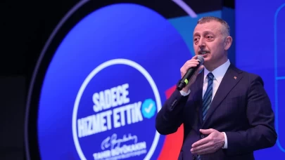 Tahir Büyükakın dev projeyi duyurdu: Kocaeli ulaşımında yeni dönem başlıyor