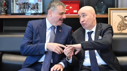 Bakan Çiftçi'den 15 Temmuz Gazisi Aslan'a vefa ziyareti