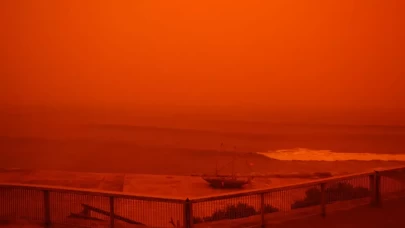 Yunanistan’da 'Erminio' kabusu! Girit Adası kızıl karanlığa gömüldü