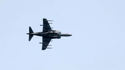 A-10 ve B-52 hareketliliği ne anlama geliyor?