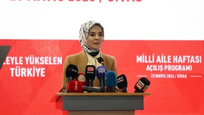 Bakan Göktaş: Aile değerlerini hedef gösteren her türlü ideolojinin karşısındayız