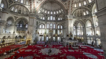 1453 Genç Hafız 1453 Hatm-i Şerif ile fetih ruhu ihya edildi