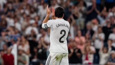 Carvajal, Real Madrid'e asistle veda etti
