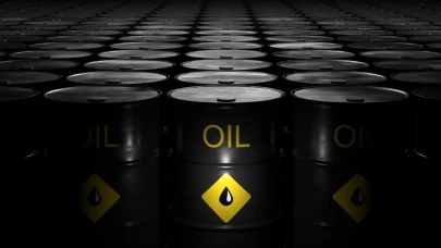 Brent petrol 126 doları test ederek son 4 yılın rekorunu kırdı