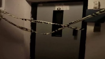 Asansörde mahsur kalan baba ve çocuğu kurtarmak isteyen yaşlı adam canından oldu!