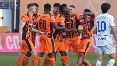 Arda Turan'ın Shakhtar'ı derbide geri döndü