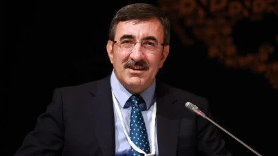 Cevdet Yılmaz: İstanbul'u küresel bir merkez yapma kararlılığımızı sürdürüyoruz