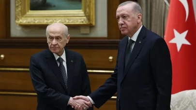 AK Parti'den terörsüz Türkiye açıklaması: Cumhurbaşkanımızın talimatlarını, Bahçeli’nin açıklamalarıyla yol haritamızı güncelleyerek devam edeceğiz