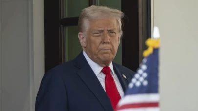 Trump’tan Hürmüz Boğazı’nda sürpriz karar! 'Özgürlük Projesi' neden askıya alındı? Pakistan’ın kritik talebi ne?
