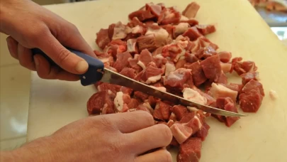 Kurban eti kesildikten sonra kaç saat dinlendirilmeli?