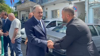 MHP Grup Başkanvekili Akçay, Demirci'de temaslarda bulundu