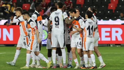 Başakşehir sezonu galibiyetle kapattı