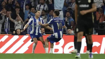Porto şampiyonluğunu ilan etti