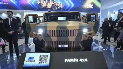 SAHA 2026'ya damga vurdu... BMC'nin yeni aracı PAMİR, vitrine çıktı!
