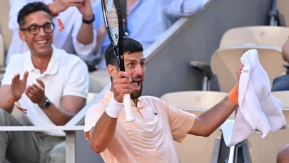 Novak Djokovic, Fransa Açık'ta üçüncü tura kaldı