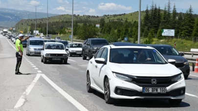 43 ilin 'kilit kavşağı'nda bayram trafiği yoğunluğu yaşandı!