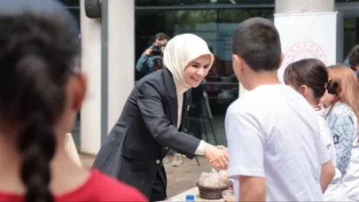 Bakan Göktaş, devlet himayesindeki başarılı sporcularla buluştu