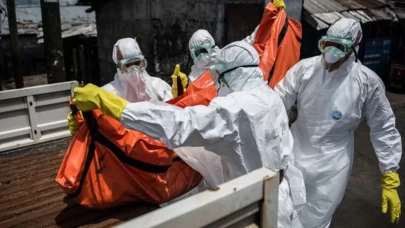 Ebola paniği büyüyor