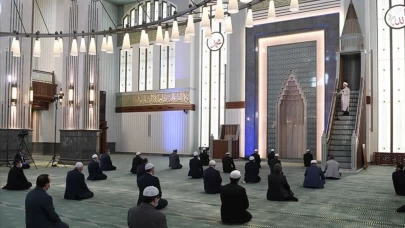 Bugün Cuma Namazı saat kaçta? 29 Mayıs Cuma Namazı vakitleri