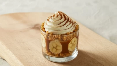 Pratik karamelli ve muzlu banoffee kup