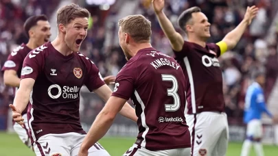 İskoçya Ligi'nde Hearts liderliğini sürdürdü